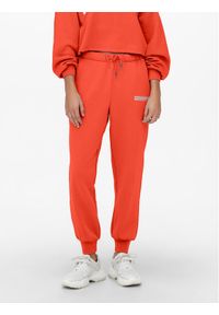only - ONLY Spodnie dresowe 15239890 Pomarańczowy Regular Fit. Kolor: pomarańczowy. Materiał: bawełna, dresówka, syntetyk
