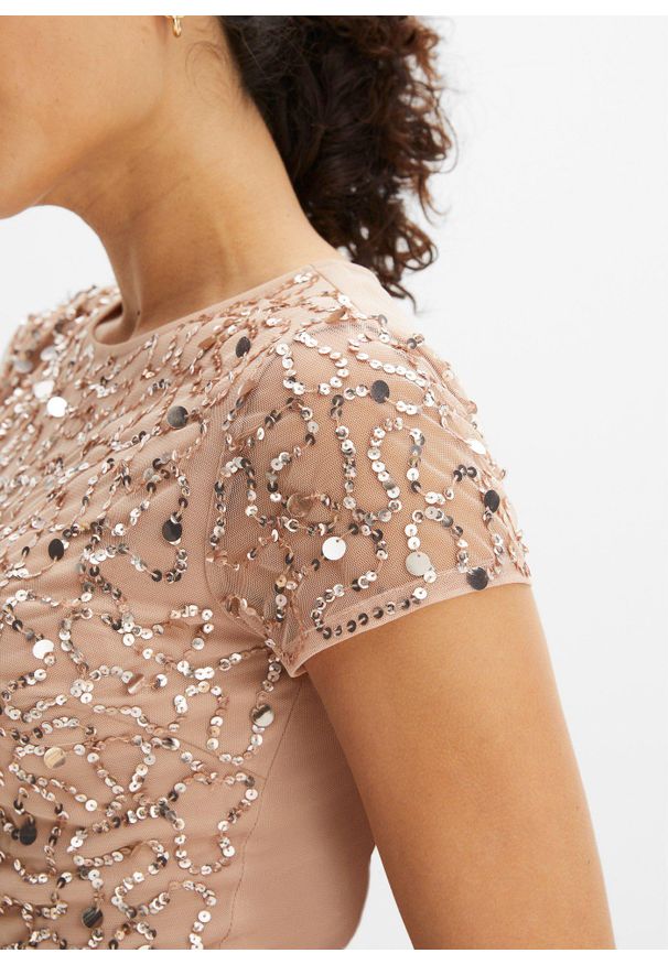 bonprix - Długa sukienka z aplikacją z cekinów. Kolor: różowy. Wzór: aplikacja. Długość: maxi