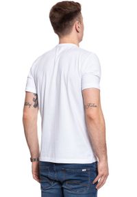 Mustang - T-SHIRT MĘSKI MUSTANG ALEC X PRINT GENERAL WHITE 1009007 2045. Wzór: nadruk #5