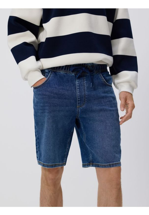 Reserved - Jeansowe szorty jogger - niebieski. Kolor: niebieski. Materiał: jeans