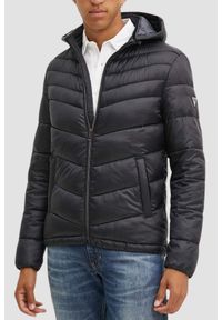 Guess - GUESS Czarna męska kurtka z kapturem Super Light Puffa Jacket, Rozmiar XXL. Typ kołnierza: kaptur. Kolor: czarny. Materiał: syntetyk, poliester