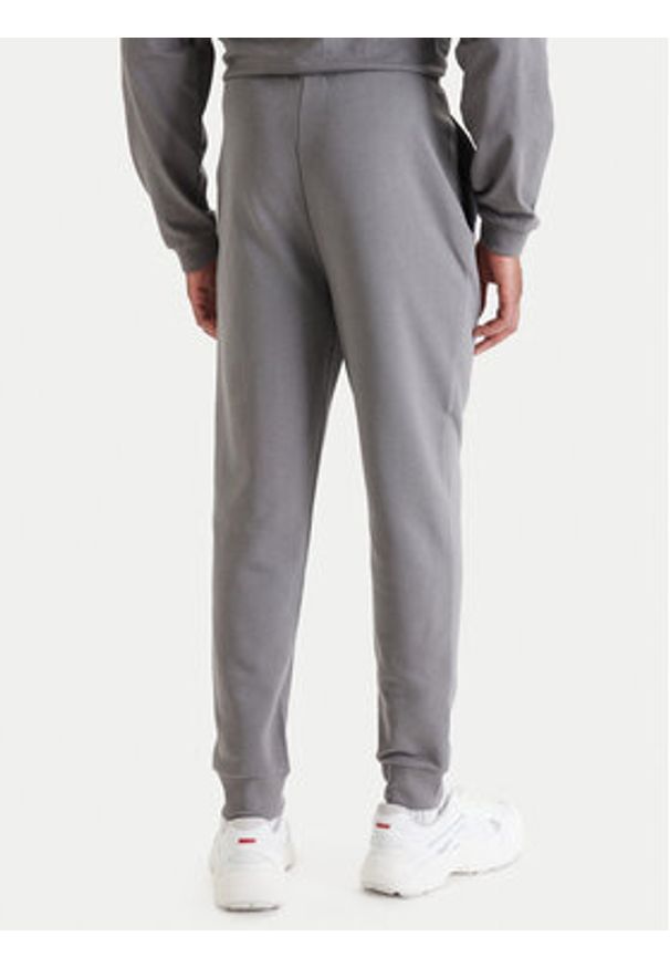 Hugo - HUGO Spodnie dresowe Dayote232 50489617 Szary Regular Fit. Kolor: szary. Materiał: bawełna