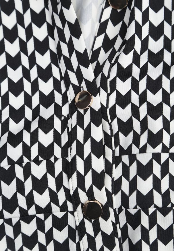 Born2be - Czarna Sukienka Rozkloszowana Długa Def. Kolor: czarny. Materiał: materiał, dzianina. Wzór: geometria. Typ sukienki: dopasowane, koszulowe. Styl: klasyczny. Długość: maxi