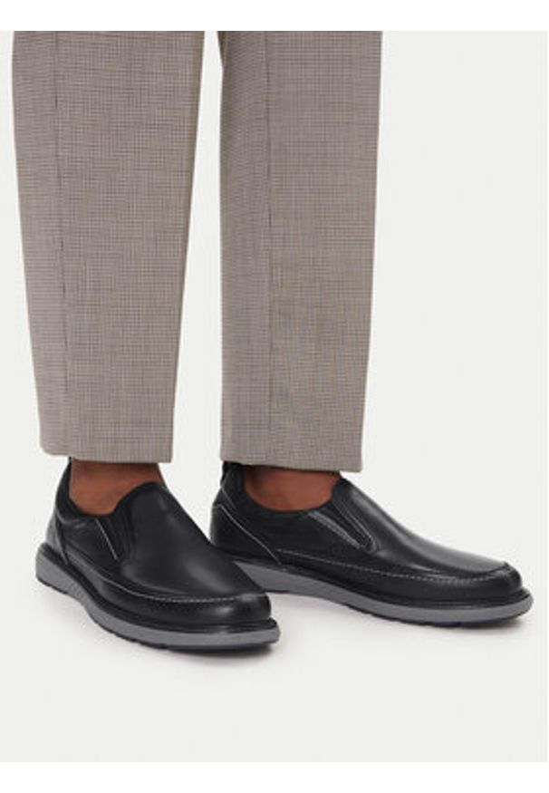 Pikolinos Półbuty Bilbao M8D-3054C1 Czarny. Kolor: czarny. Materiał: skóra