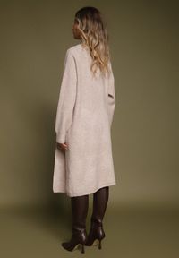 Born2be - Beżowy Komplet Dzianinowy z Wełną Długi Kardigan i Sukienka w Prążki Falandrea. Kolor: beżowy. Materiał: dzianina, wełna. Wzór: prążki #6