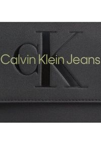 Calvin Klein Jeans Torebka Sculpted Saddle Bag22 Mono K60K611223 Czarny. Kolor: czarny. Materiał: skórzane