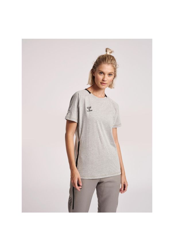 Koszulka damska Hummel Cima Xk. Kolor: szary. Materiał: poliester, bawełna, materiał, tkanina. Wzór: nadruk. Sport: fitness