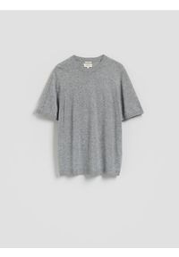Reserved - T-shirt regular z lnem - jasnoszary. Kolor: szary. Materiał: len