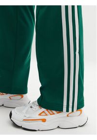 Adidas - adidas Spodnie dresowe adicolor Classics Firebird JC8284 Zielony Regular Fit. Kolor: zielony. Materiał: syntetyk #5