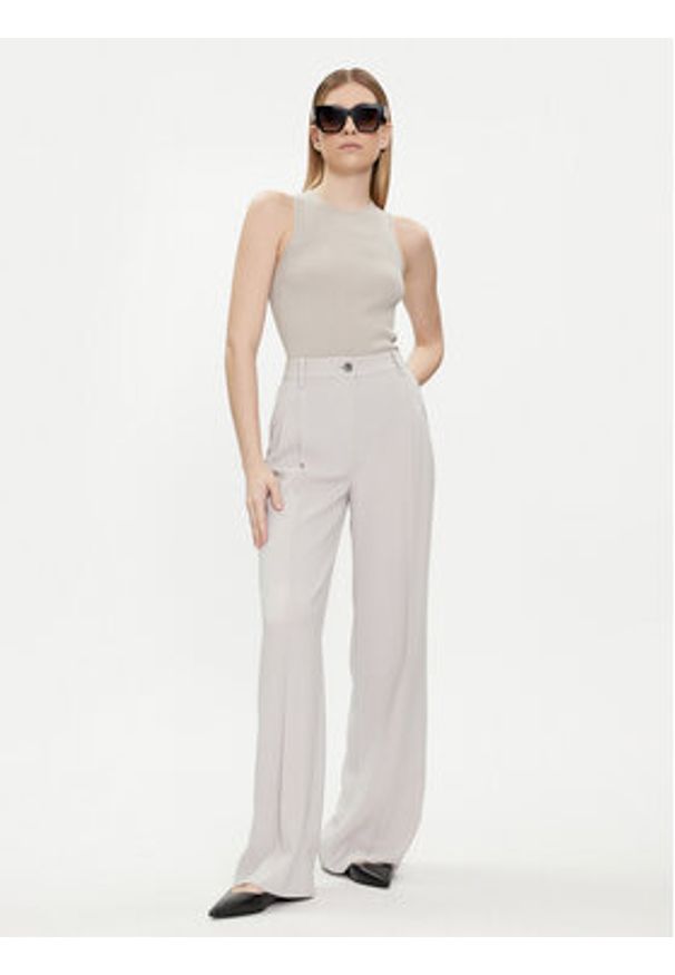 Calvin Klein Top K20K206506 Biały Slim Fit. Kolor: biały. Materiał: wiskoza