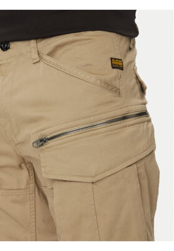 G-Star RAW - G-Star Raw Szorty materiałowe Rovic Zip D26214-5126 6059 Khaki Relaxed Fit. Kolor: brązowy. Materiał: bawełna