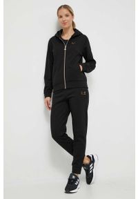 EA7 Emporio Armani t-shirt damski kolor czarny. Kolor: czarny. Materiał: dzianina. Długość rękawa: krótki rękaw. Długość: krótkie. Wzór: nadruk, aplikacja. Styl: klasyczny #5