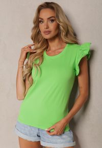 Renee - Jasnozielona Bawełniana Bluzka z Falbankami przy Ramionach Marissela. Okazja: na co dzień. Typ kołnierza: kołnierz z falbankami. Kolor: zielony. Materiał: bawełna. Styl: casual