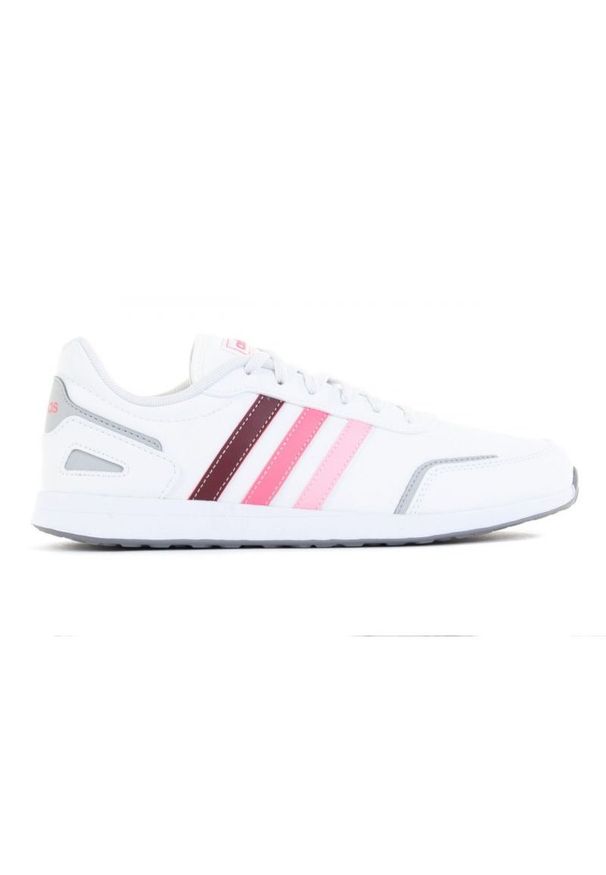 Buty Adidas Vs Switch 3 W GW2970 białe. Okazja: na co dzień. Kolor: biały. Materiał: materiał, syntetyk. Szerokość cholewki: normalna