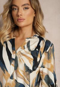Renee - Beżowo-Żółta Bluzka z Guzikami Przy Dekolcie i Abstrakcyjnym Wzorem Ysabell. Okazja: na co dzień. Kolekcja: plus size. Kolor: beżowy. Styl: casual #3