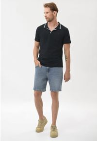 Volcano - Niebieskie szorty jeansowe E-TUNE. Okazja: na co dzień. Kolor: niebieski. Materiał: jeans. Długość: krótkie. Sezon: lato. Styl: klasyczny, casual