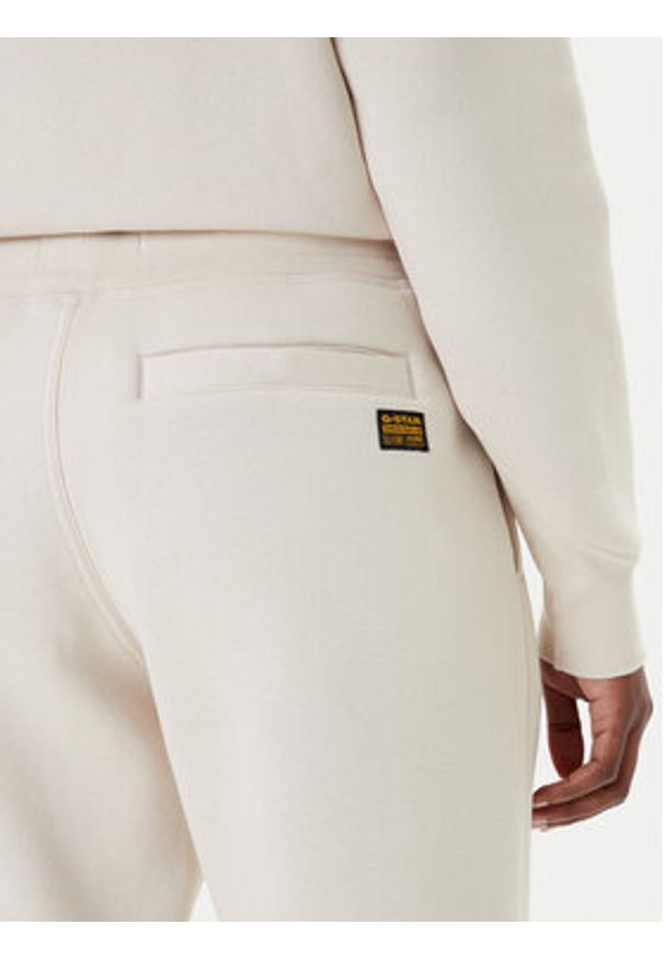 G-Star RAW - G-Star Raw Spodnie dresowe Premium Core 2.0 D21320-C235 Écru Tapered Fit. Materiał: bawełna