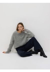 Reserved - Szerokie spodnie z kantem - granatowy. Kolor: niebieski. Materiał: wiskoza, tkanina #1