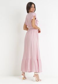 Born2be - Różowa Rozkloszowana Sukienka z Wiązanym Paskiem Nonru. Kolor: różowy. Materiał: materiał. Wzór: aplikacja. Styl: wakacyjny. Długość: maxi #4
