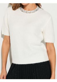 Sinsay - Bluzka swetrowa z domieszką wełny - kremowy. Kolor: kremowy. Materiał: wełna