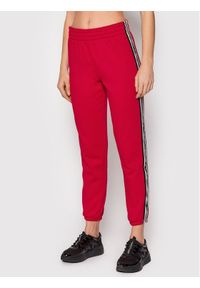 DKNY Sport Spodnie dresowe DP1P2802 Czerwony Regular Fit. Kolor: czerwony. Materiał: bawełna, dresówka
