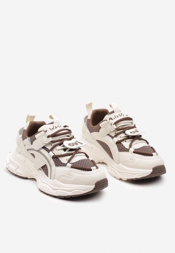 Renee - Beżowo-Brązowe Sneakersy na Tłoczonej Platformie z Ozdobnym Sznurowaniem i Wstawkami Dimtti. Nosek buta: okrągły. Zapięcie: rzepy. Kolor: beżowy. Materiał: materiał. Obcas: na platformie. Wysokość obcasa: niski
