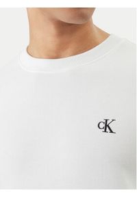 Calvin Klein Jeans Bluza Embroidered Logo J30J314536 Biały Regular Fit. Kolor: biały. Materiał: bawełna, syntetyk #2