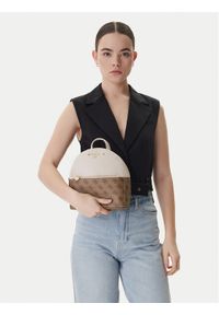 Guess Plecak J4RZ34 WFEN0 Beżowy. Kolor: beżowy. Materiał: skóra #1