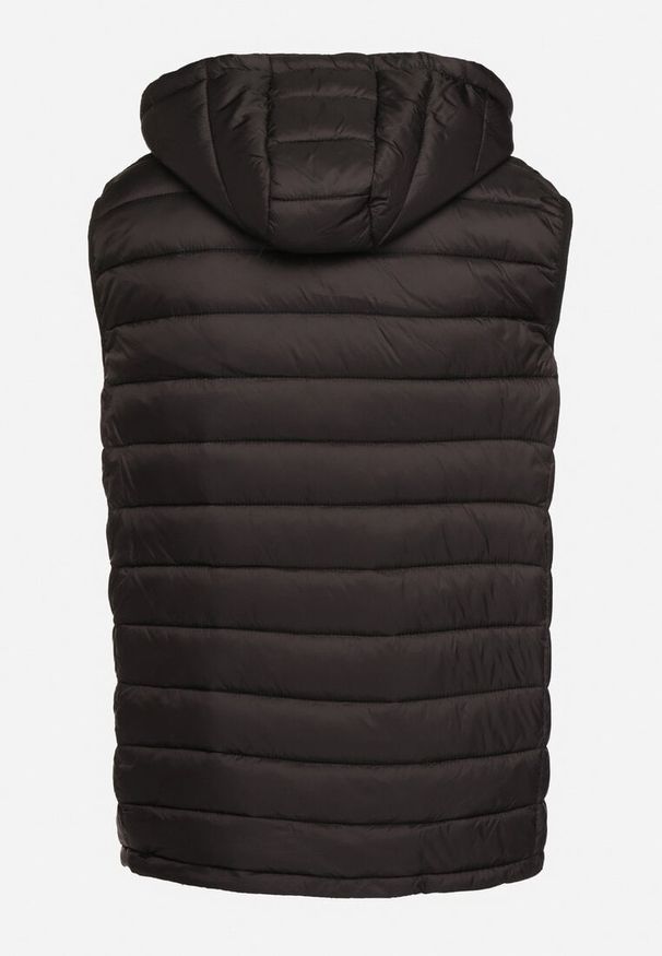 Born2be - Czarna Kamizelka z Odpinanym Kapturem Pikowana ze Ściągaczami Wodoodporna Migiel. Okazja: na co dzień. Kolor: czarny. Materiał: jeans. Styl: elegancki, casual