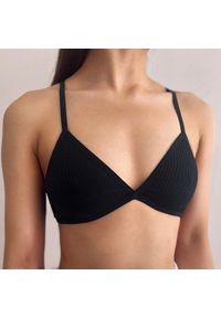 Intica - Prążkowany biustonosz bezszwowy na co dzień Jonelle. Kolor: czarny. Materiał: prążkowany #6