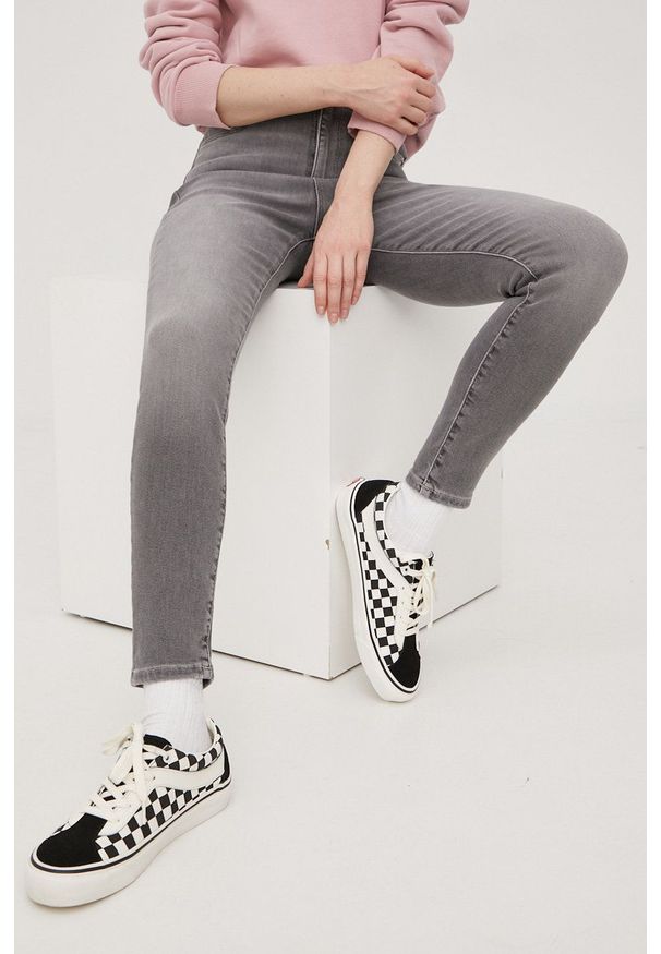 Tommy Jeans jeansy damskie high waist. Stan: podwyższony. Kolor: szary