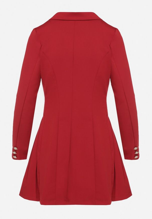 Born2be - Bordowa Plisowana Sukienka Marynarka o Rozkloszowanym Kroju z Ozdobnymi Guzikami Zoriea. Okazja: na co dzień. Kolor: czerwony. Długość rękawa: długi rękaw. Styl: klasyczny, casual, elegancki