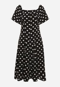 Born2be - Czarna Rozkloszowana Sukienka Vices w Grochy z Dekoltem Typu Hiszpanka Zimina. Okazja: na co dzień. Typ kołnierza: dekolt hiszpanka. Kolor: czarny. Materiał: skóra, materiał. Wzór: grochy. Typ sukienki: proste. Styl: klasyczny, casual #6