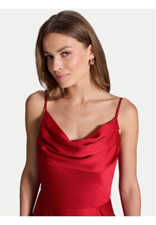 Swing Sukienka wieczorowa 5AI13600 Czerwony Slim Fit. Kolor: czerwony. Materiał: syntetyk. Styl: wizytowy