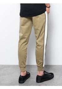 Ombre Clothing - Spodnie męskie dresowe joggery P947 - oliwkowe - XXL. Okazja: na co dzień. Kolor: oliwkowy. Materiał: dresówka. Styl: casual #4