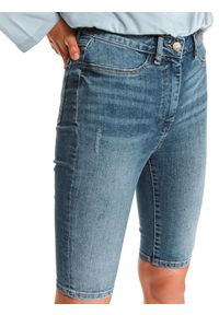TOP SECRET - Jeansowe spodenki damskie do kolan. Kolor: niebieski. Materiał: jeans. Długość: do kolan. Sezon: jesień #3