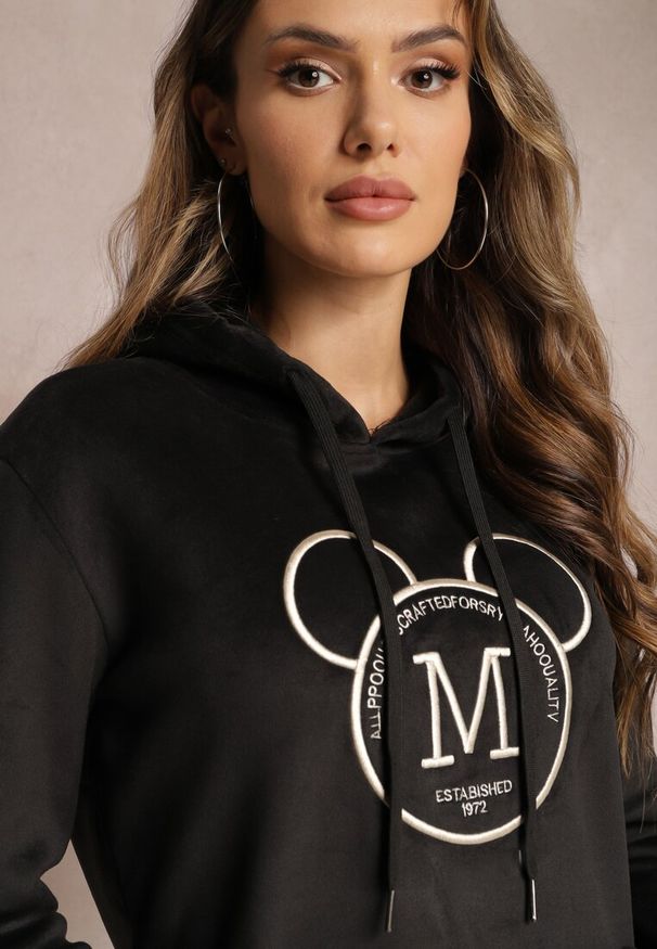 Renee - Czarna Bluza z Kapturem i Haftowanym Napisem Lahma. Typ kołnierza: kaptur. Kolor: czarny. Materiał: welur, polar, tkanina. Wzór: napisy, haft