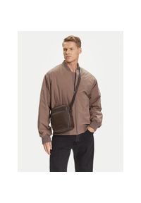 Saszetka Calvin Klein. Kolor: brązowy #1