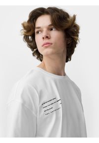 4f - T-shirt regular z bawełny organicznej męski. Kolor: biały. Materiał: bawełna. Wzór: napisy #2