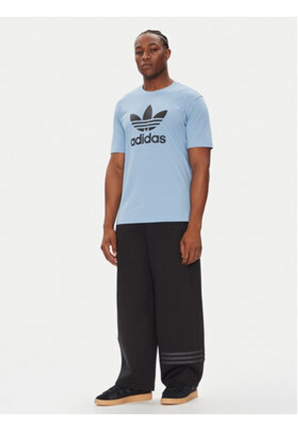 Adidas - adidas T-Shirt adicolor Trefoil JY3758 Błękitny Regular Fit. Kolor: niebieski. Materiał: bawełna