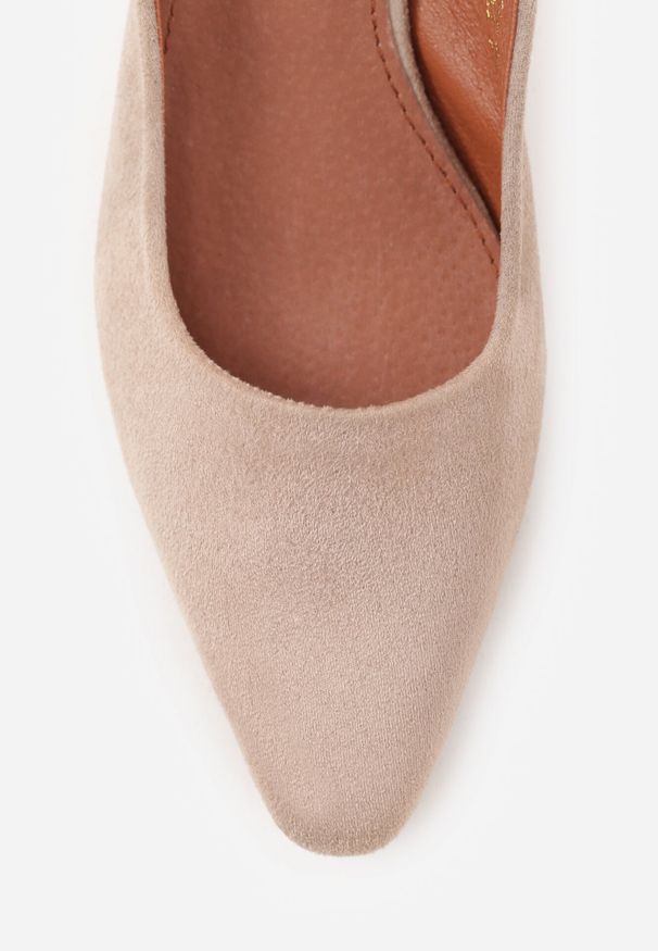 Born2be - Ciemnobeżowe Czółenka Vices ze Skórzaną Wkładką i Metalicznym Słupkiem Asevine. Okazja: na co dzień, do pracy, na spotkanie biznesowe. Kolor: beżowy. Materiał: skóra. Obcas: na słupku. Styl: klasyczny, casual, biznesowy, elegancki