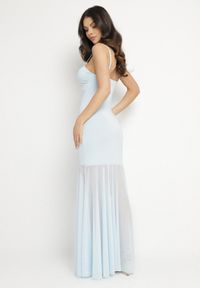 Born2be - Niebieska Sukienka na Ramiączkach z Wiskozą Zdobiona Aplikacją i Siateczką Savaleira. Okazja: na co dzień. Typ kołnierza: dekolt w kształcie V. Kolor: niebieski. Materiał: wiskoza. Długość rękawa: na ramiączkach. Wzór: aplikacja. Styl: klasyczny, casual, elegancki #7