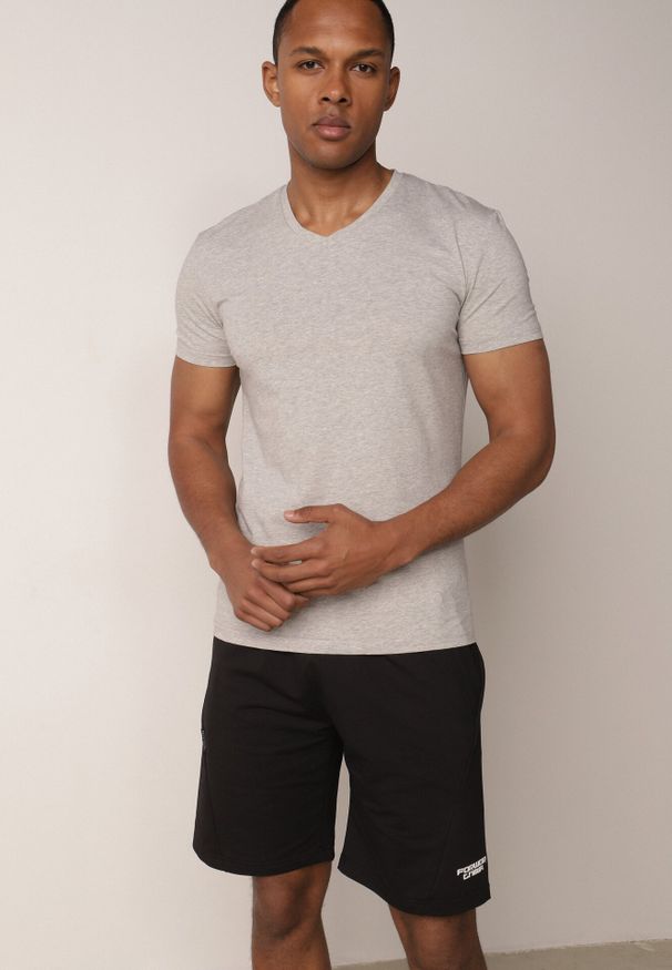 Born2be - Czarne Dresowe Szorty Sportowe z Bawełną i Kieszeniami na Suwak Rharanin. Okazja: do domu, na co dzień. Kolor: czarny. Materiał: bawełna, dresówka. Styl: sportowy