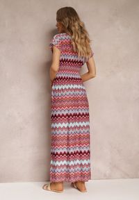 Renee - Bordowa Wzorzysta Sukienka Maxi z Gumką w Talii i Rozkloszowanym Dołem Noareya. Okazja: na co dzień. Kolor: czerwony. Typ sukienki: kopertowe, proste. Styl: casual. Długość: maxi #3