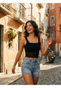 Sinsay - Top na ramiączkach - czarny. Kolor: czarny. Długość rękawa: na ramiączkach