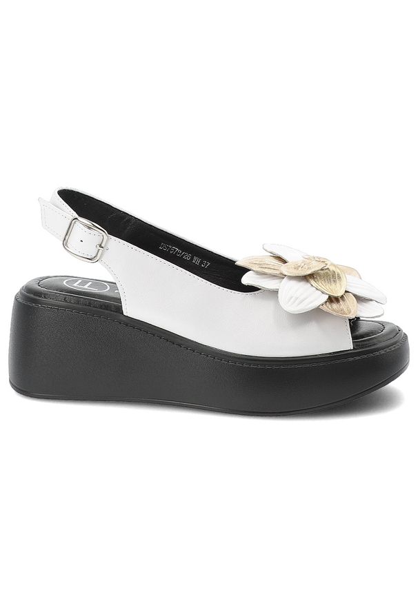 Sandały damskie Filippo, cholewka ze skóry naturalnej ozdobna aplikacja kwiatowa grubsza platformowa podeszwa, białe, DS7578/26. Kolor: biały. Materiał: skóra. Wzór: aplikacja, kwiaty