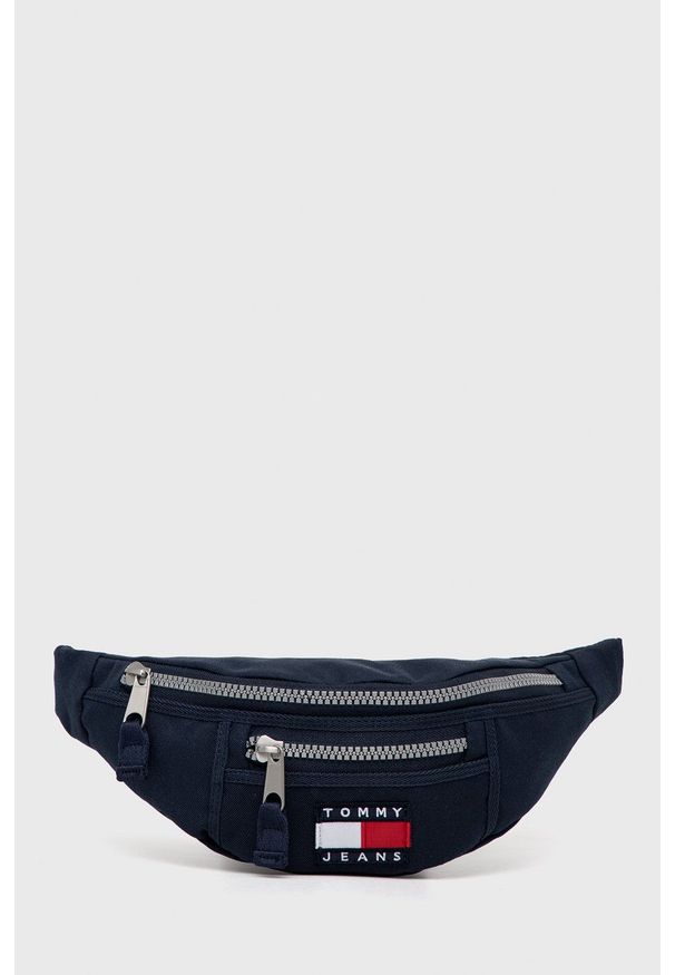Tommy Jeans nerka kolor granatowy. Kolor: niebieski. Materiał: materiał, włókno