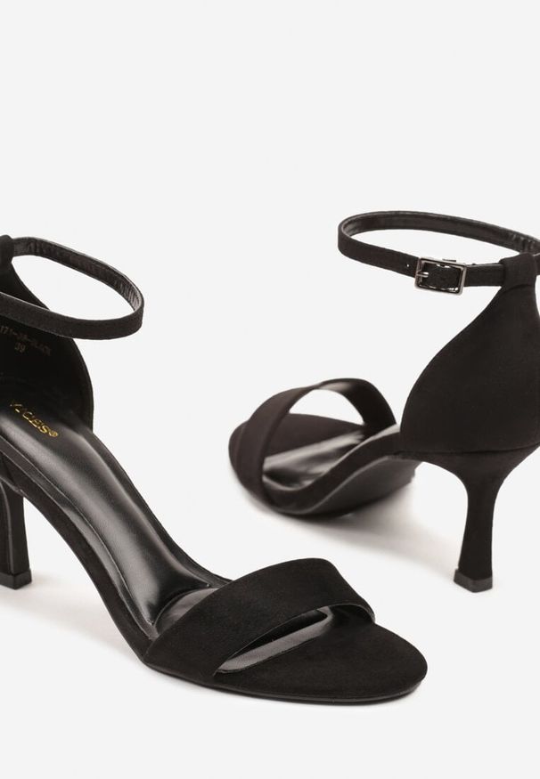 Born2be - Czarne Klasyczne Sandały Vices z Imitacji Zamszu na Szpilce Galenisse. Okazja: na co dzień, na spotkanie biznesowe, na wesele, na ślub cywilny, do pracy. Kolor: czarny. Materiał: zamsz. Obcas: na szpilce. Styl: klasyczny. Wysokość obcasa: średni