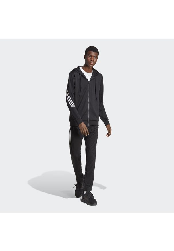 Adidas - 3-Stripes Track Suit. Kolor: czarny, biały, wielokolorowy. Materiał: dresówka, materiał. Sport: fitness
