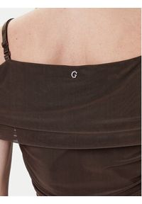 Guess Sukienka koktajlowa W5YK21 KCZC2 Brązowy Slim Fit. Kolor: brązowy. Materiał: syntetyk. Styl: wizytowy